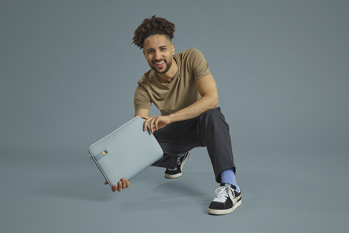 Case_Logic_Laptop_Sleeve_03_3204672 kopier