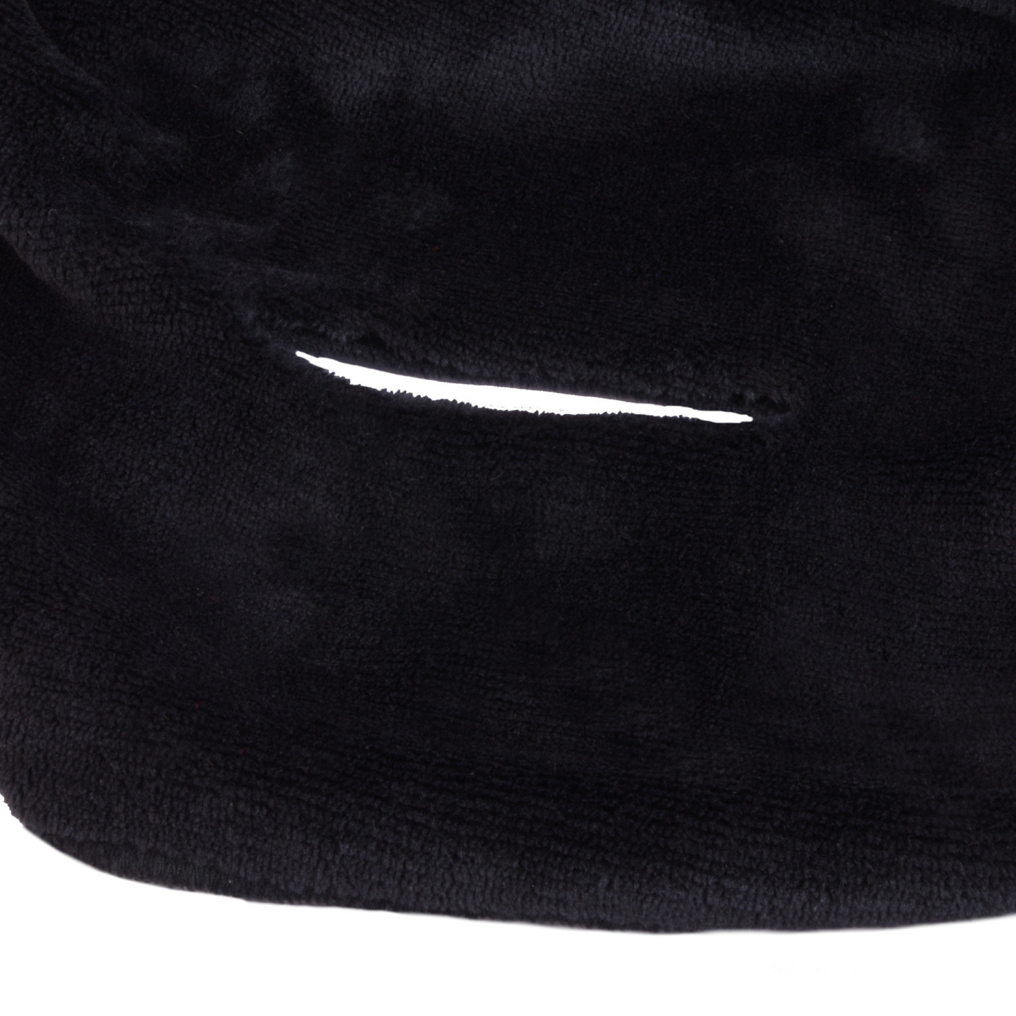 Glovii Heated Scarf. Black