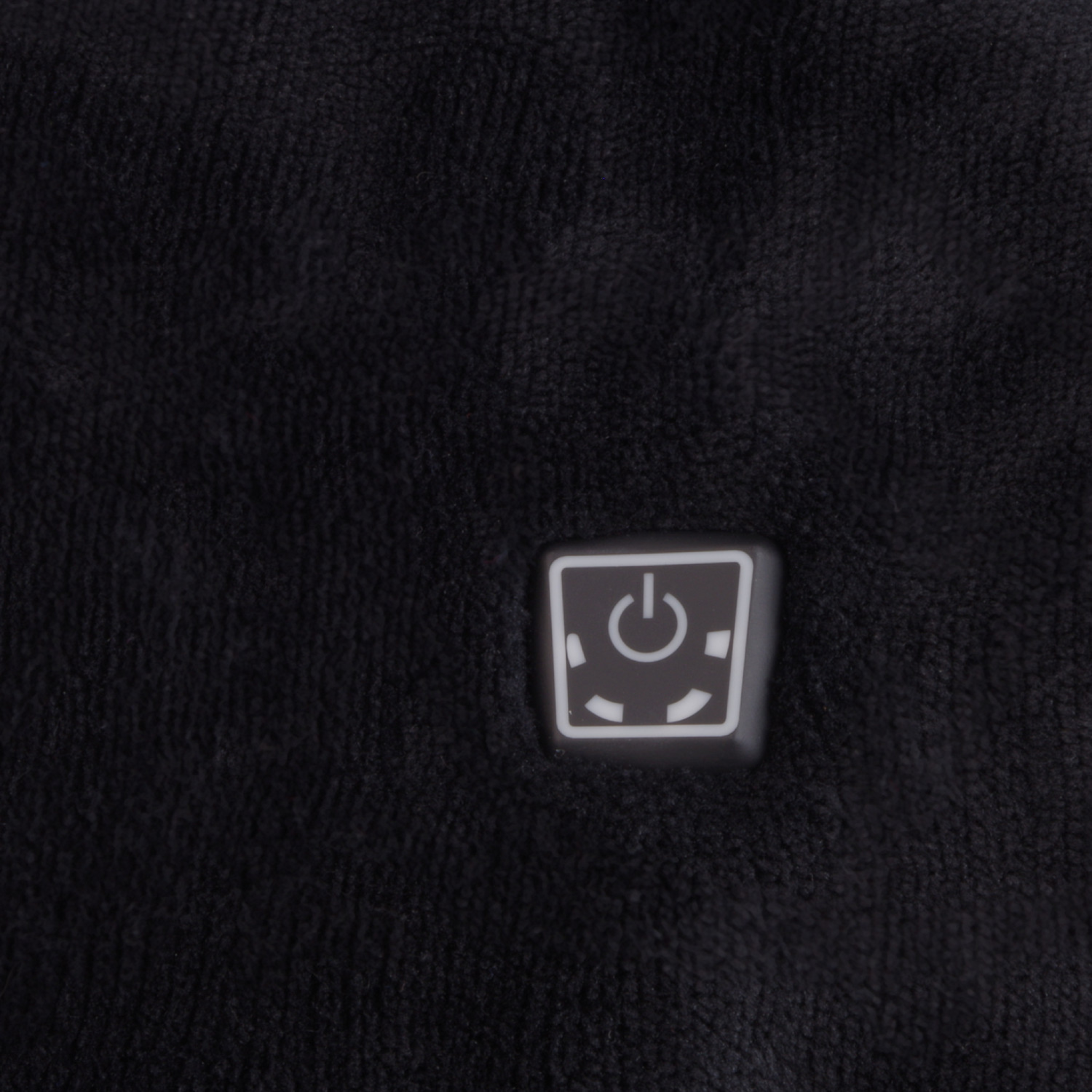 Glovii Heated Scarf. Black